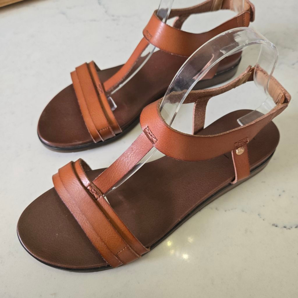 Women's Lauren Blakwell Olivia Leather Flat Sandals in Camel Brown Size 9.5 - Picture 2 of 7